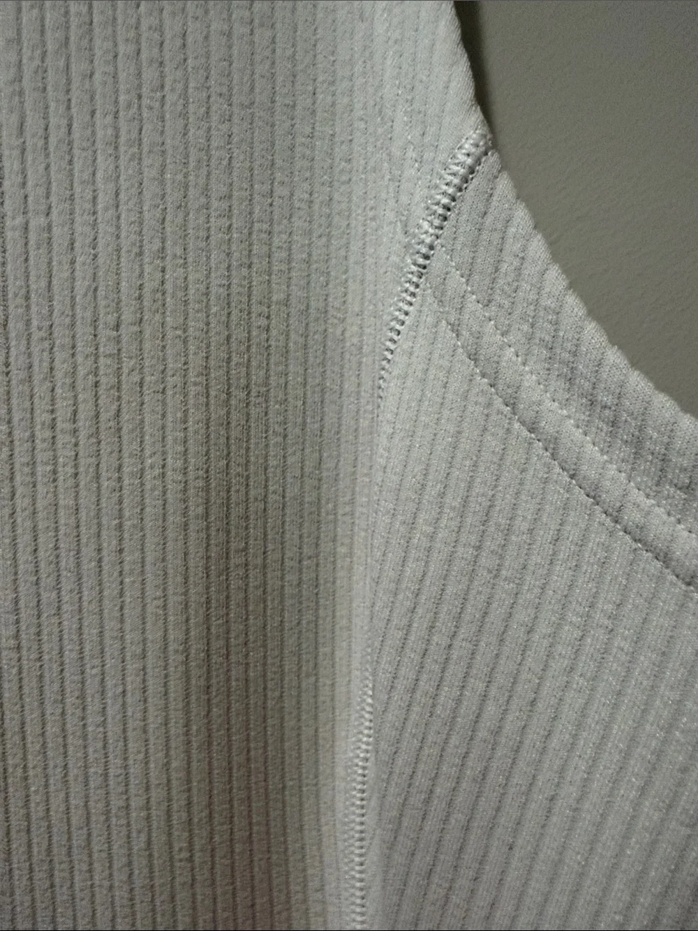 Sleeveless Cream Ribbed fitted Dress - Picture 4 of 4
